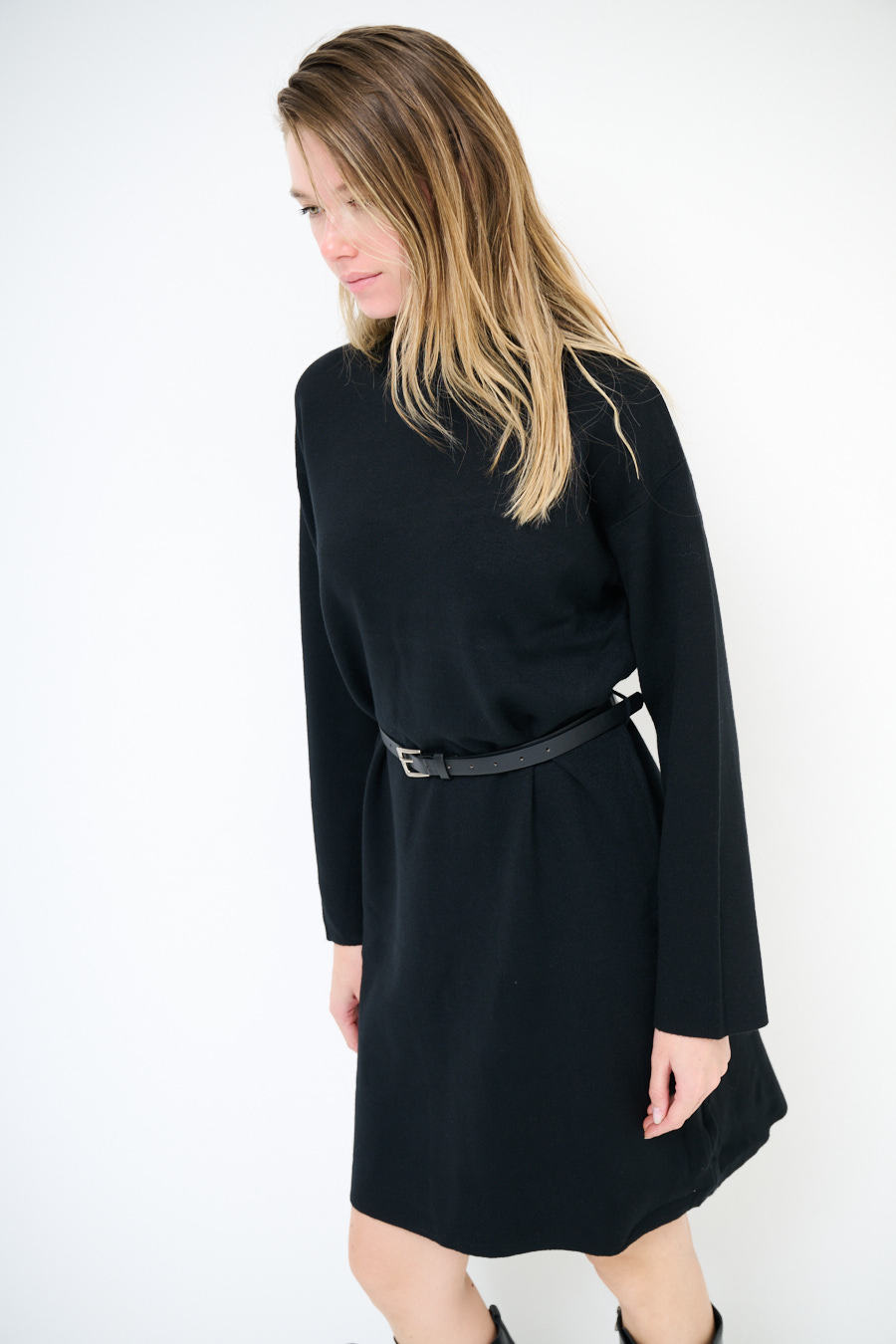 ΠΛΕΚΤΟ ΦΟΡΕΜΑ ΜΕ ΖΩΝΗ KIKISIX